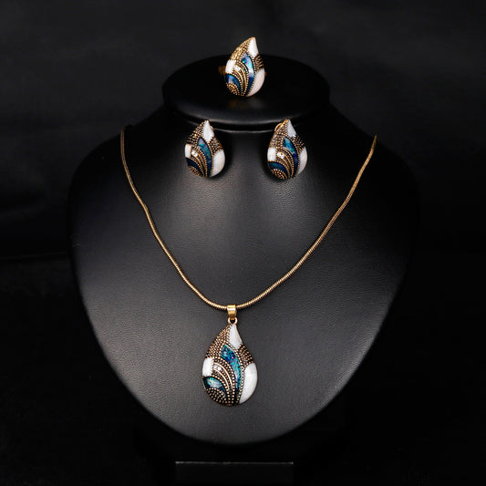 Conjunto de Joyas Gota de Agua - Image 2