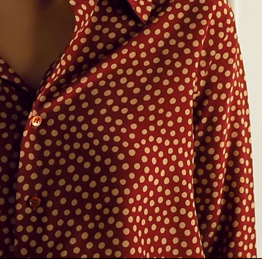 Camisa Vintage Burdeos con Lunares en Seda - Cuello Solapa Manga Larga - Image 4