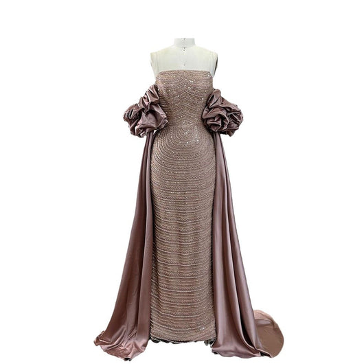 Vestido de Fiesta Elegante con Cuentas y Cola de Sirena en Rosa Seco - Image 5