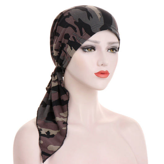 Turbante con Cola Curva y Flores - Gorro Tipo Pullover - Image 2