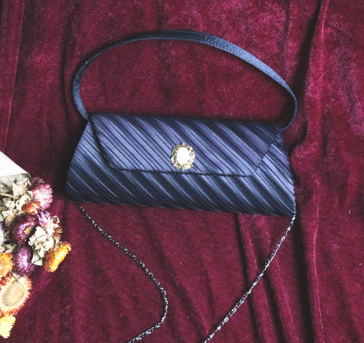 Bolso Vintage Crossbody con Cadena de Perforación y Asa de Mano - Image 21