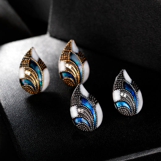 Conjunto de Joyas Gota de Agua - Image 3