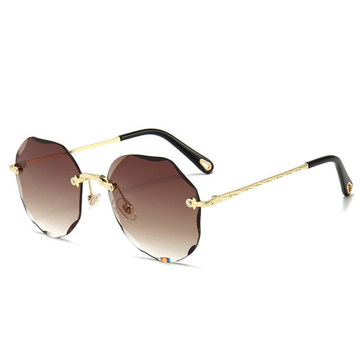 Gafas de Sol Poligonales para Mujer sin Montura con Detalles Metálicos - Image 4