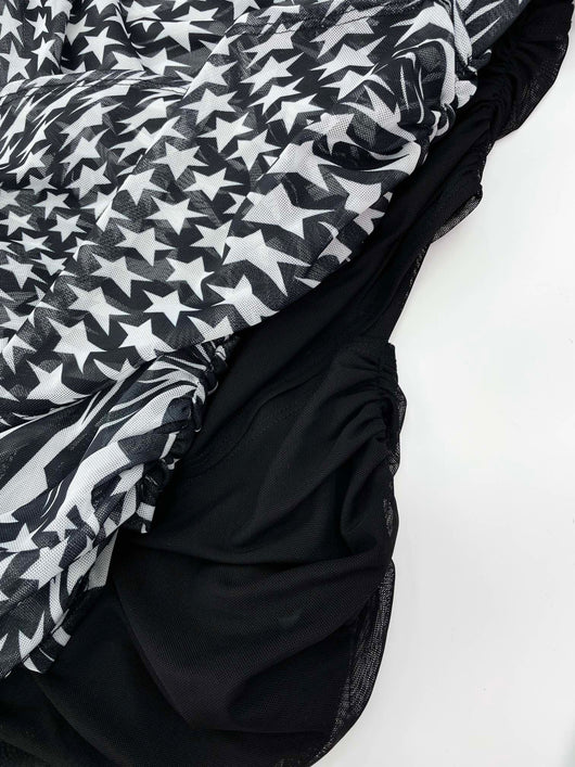 Blusa Asimétrica de Malla con Estampado Hueco - Image 11