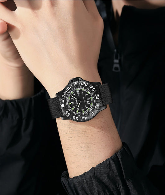 Reloj de Cuarzo Luminoso para Hombre con Calendario y Correa de Nylon - Image 17