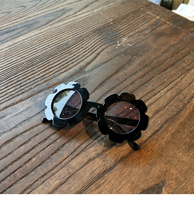 Gafas de Sol Infantiles con Protección UV y Diseño Floral - Image 7