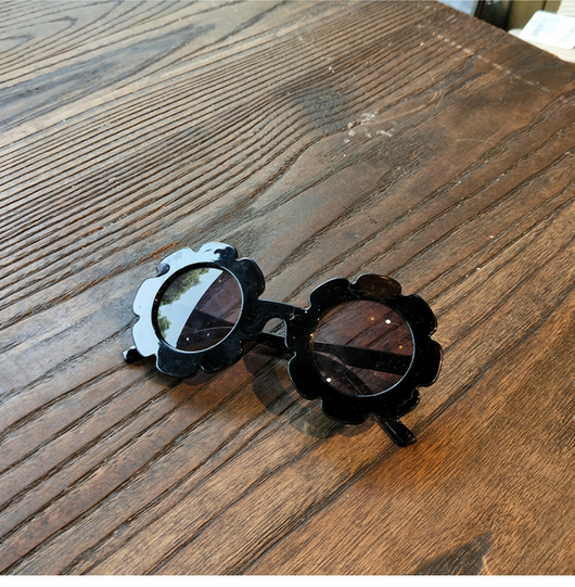 Gafas de Sol Infantiles con Protección UV y Diseño Floral - Image 7