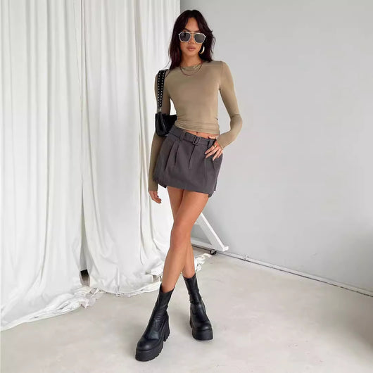 Blusa Ajustada de Manga Larga con Corte Irregular - Image 2