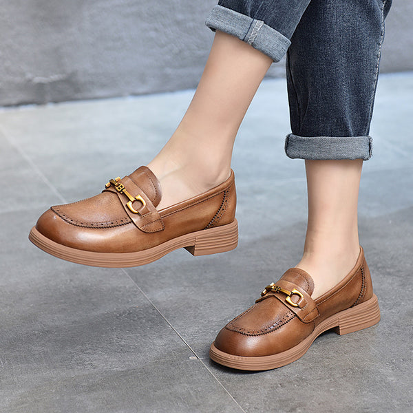 Mocasines de Cuero para Mujer con Hebilla Metálica