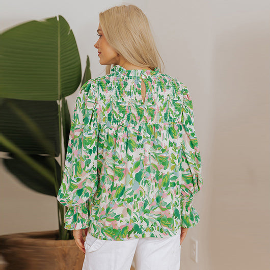 Blusa Cuello Alto de Chifón con Estampado a Juego de Colores - Image 3