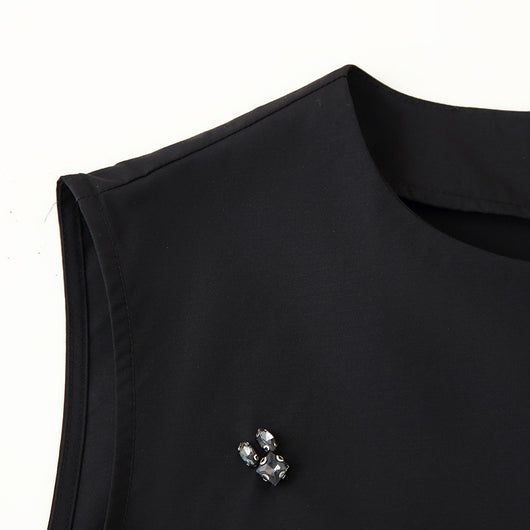 Blusa sin Mangas con Diseño Irregular y Volantes Perlados para Mujer - Image 4