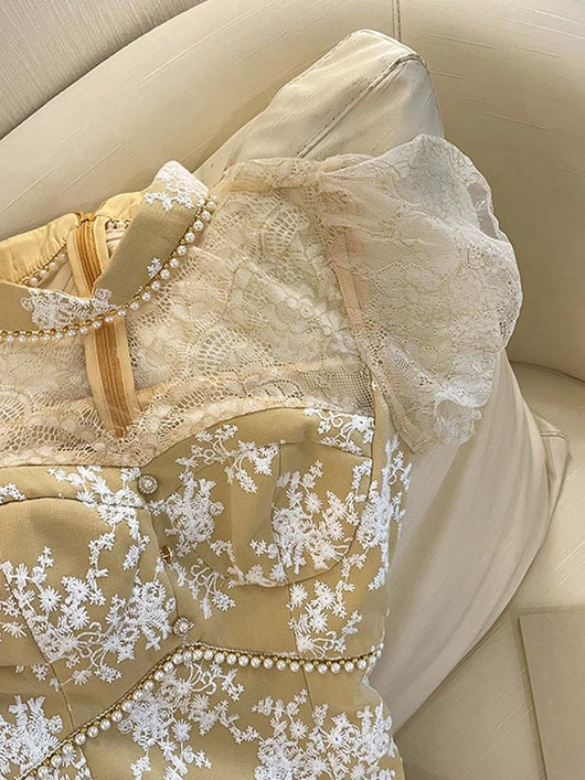Vestido Cuello Alto con Encaje Viento Suave - Image 8