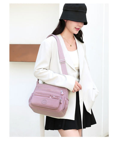 Bolsa Crossbody de Nylon Ligera con Gran Capacidad - Image 29