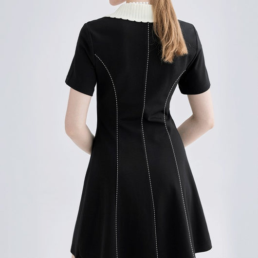 Falda Negra Ajustada Estilo Británico para Commuting - Image 9