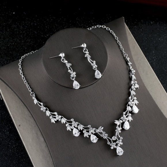 Conjunto de Collar y Aretes de Circón Elegante para Novia Coreana