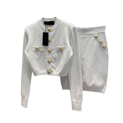 Chaqueta Corta Tejida con Hombreras y Botones a Presión - Patrón Cuadros Diamante