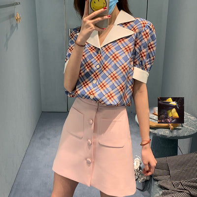 Camisa Suelta de Manga Corta con Cuello Solapa y Contraste de Cuadros Diamante - Image 9