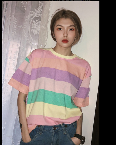 Camiseta Arcoíris con Rayas Multicolor - Image 2