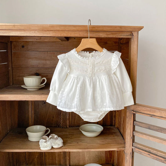 Vestido Princesa Niña con Detalles Bordados y Falda Superpuesta - Image 16