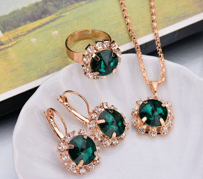 Juego de Joyería Cristal Redondo: Collar, Aretes y Anillo Elegante - Image 3