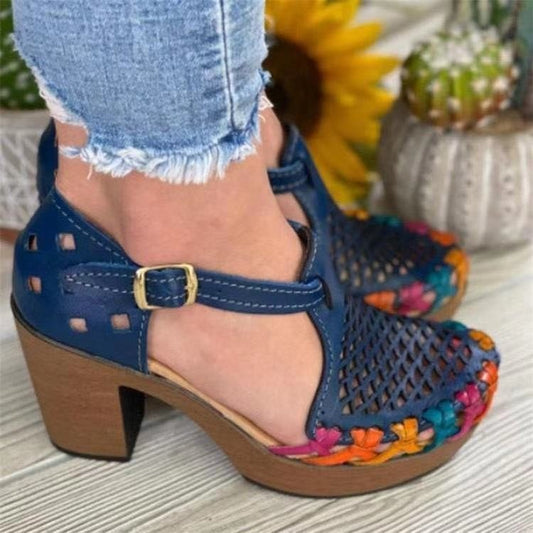 Sandalias Romanas Étnicas con Tacón Grueso y Estampado Floral - Image 2