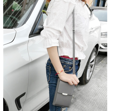 Bolso Bandolera de Diseño Premium - Image 6