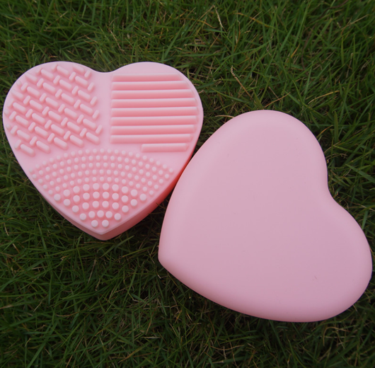 Esponja Exfoliante en Forma de Corazón - Silicona Suave para Limpieza Profunda - Image 8
