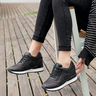 Zapatillas Blancas Casuales Elevadas Estilo Tendencia - Image 3