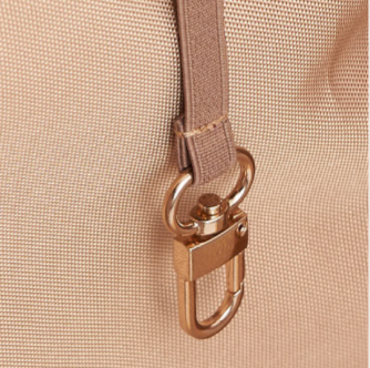 Mochila Transportadora para Gatos Portátil de Gran Capacidad Transpirable - Image 17