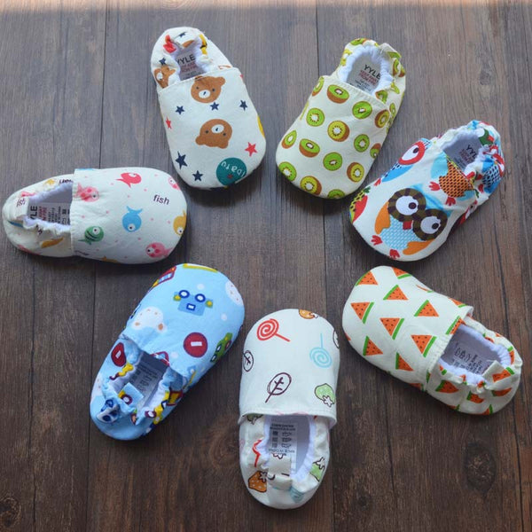 Zapatos Blandos de Algodón Puro para Bebé 0-1 Año - Diseño Divertido Antideslizante