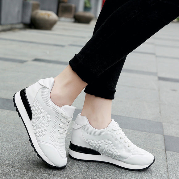 Zapatillas Blancas Casuales Elevadas Estilo Tendencia