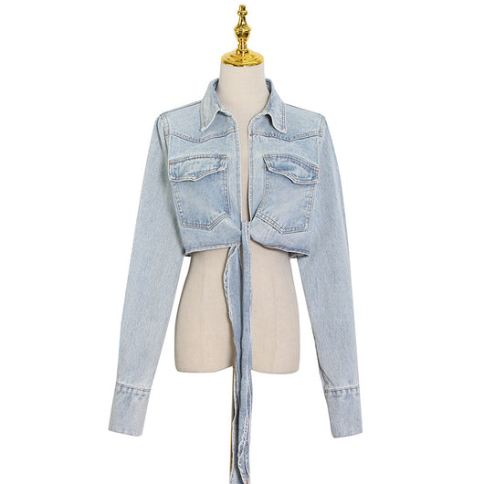 Chaqueta Denim Cropped con Amarre en el Pecho - Image 13