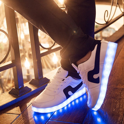 Zapatillas LED Multicolor Unisex con Luces Intermitentes - Image 2