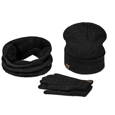 Conjunto Elegante para Hombre: Gorro Cálido y Traje de Terciopelo Premium - Image 17