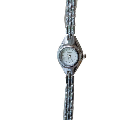 Reloj Retro Casual Ojo de Caballo con Detalles de Cobre - Image 5