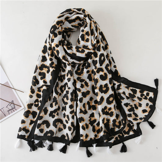 Pañuelo Estampado de Leopardo - Image 2