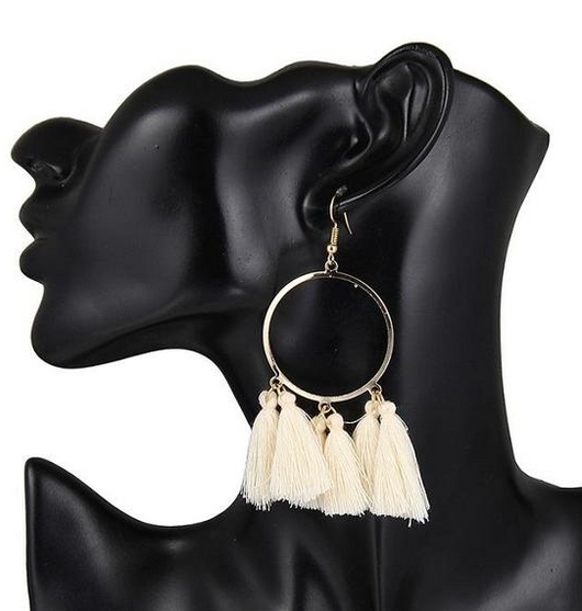 Aretes Bohemios Largos con Borlas - Image 4