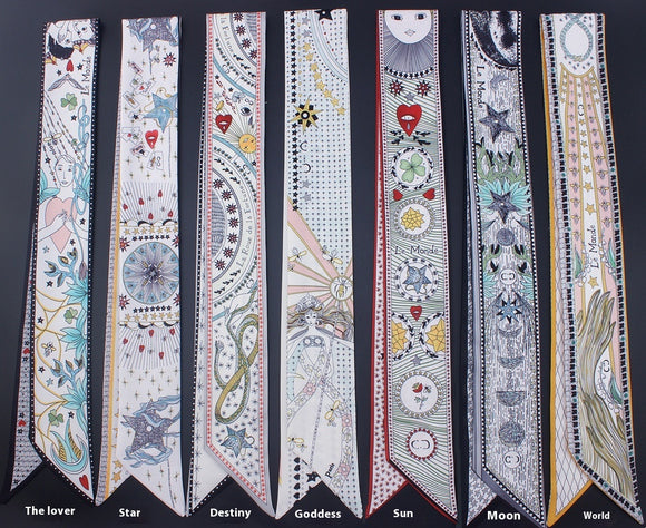 Pañuelo de Seda Twill Doble Capa Serie Tarot con Asas