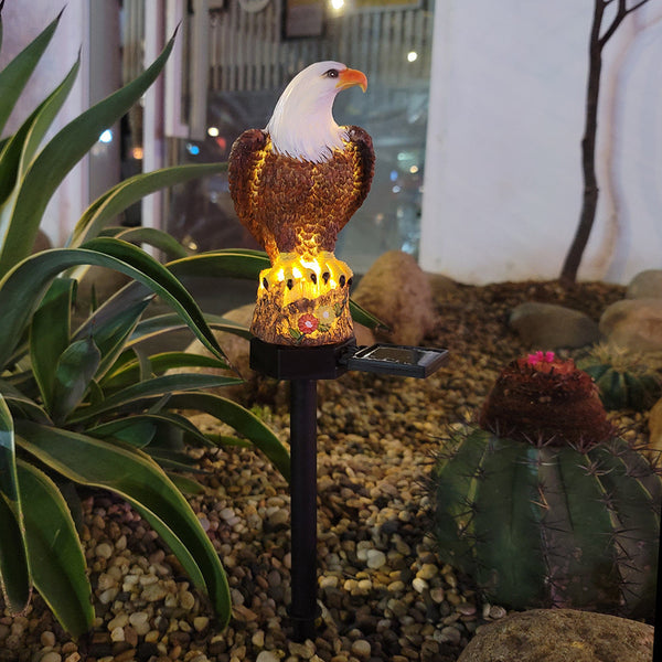Lámpara Solar Decorativa Águila de Resina para Jardín y Exterior