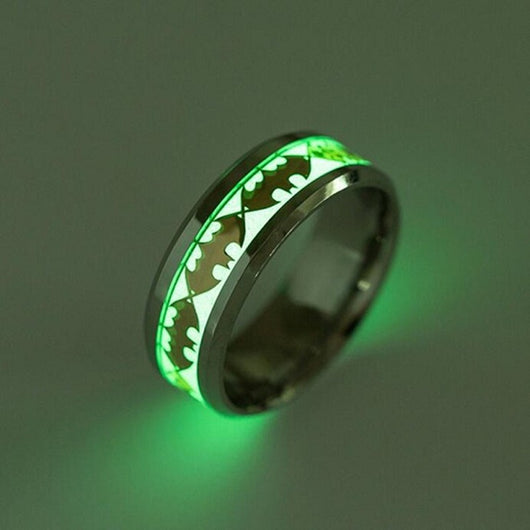 Anillo Luminoso Batman en Acero Inoxidable - Brilla en la Oscuridad