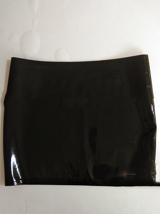 Falda Corta de Látex Ultraajustada - Largo 27-30 cm - Image 3