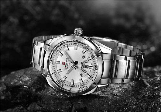 Reloj Naviforce 9038 - Elegancia Asequible con Movimiento de Cuarzo - Image 4