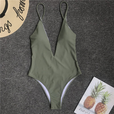 Traje de Baño Enterizo Escote Profundo con Pliegues Traseros - Image 19