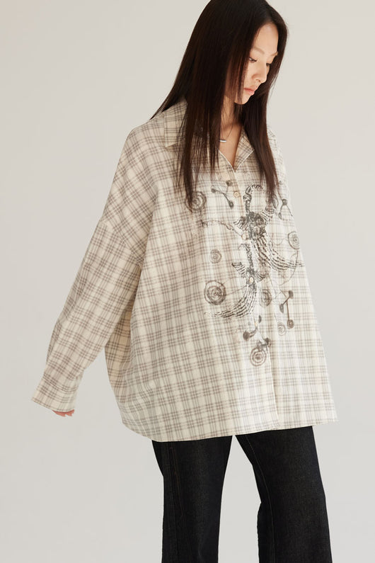 Camisa Cuadriculada Beige Oversized con Protección Solar para Mujer - Image 9