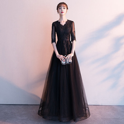 Vestido Largo Elegante Negro para Reuniones Anuales - Image 5