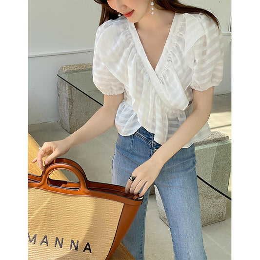 Blusa Escote V Manga Corta con Borde Texturizado - Diseño Sofisticado para Mujer - Image 2