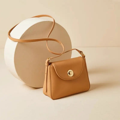 Bolso Bandolera de Cuero Grabado Textura Litchi - Versátil y Elegante - Image 6