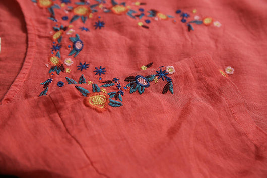 Blusa Étnica de Algodón con Bordado Cuello Redondo Manga Corta para Mujer - Image 11