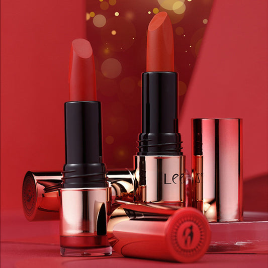 Labial Kiss Soft Mist sin Manchas en la Copa - Acabado Mate Duradero