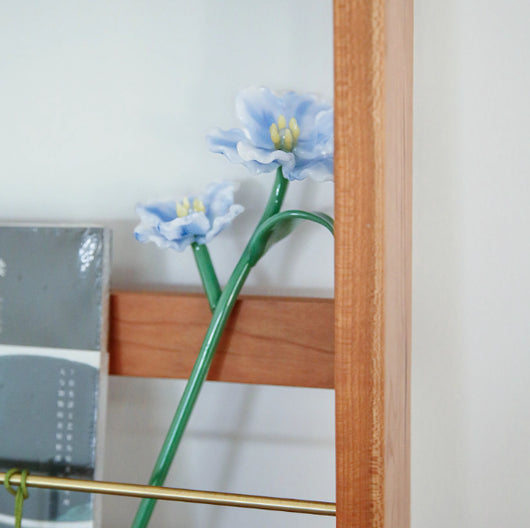 Florero de Cristal Tulipán Azul y Blanco - Porcelana Artesanal - Image 10